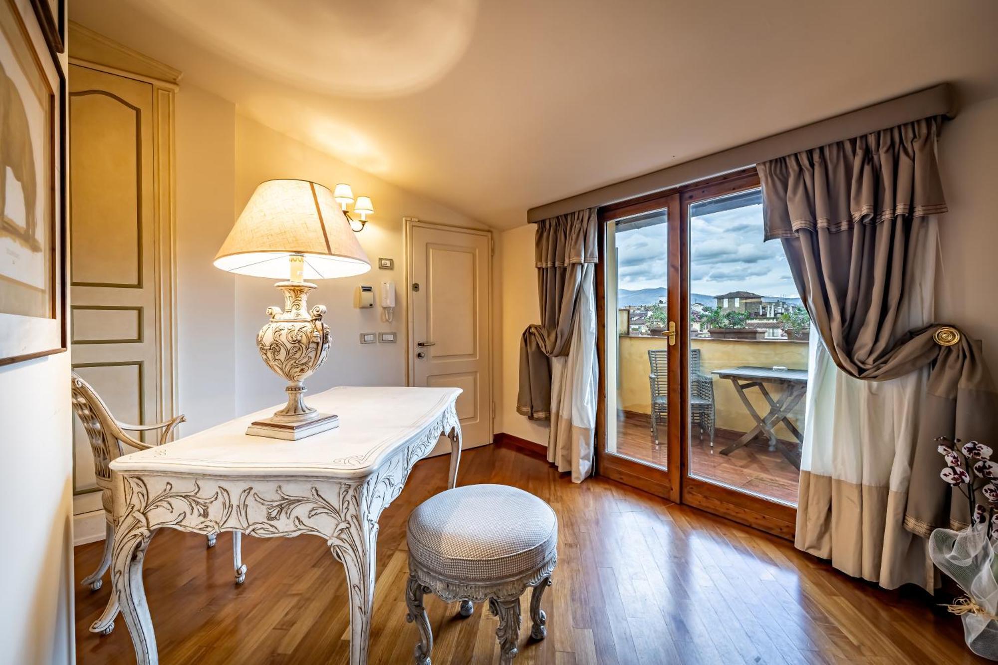 Apartment Yd Bardi Florence